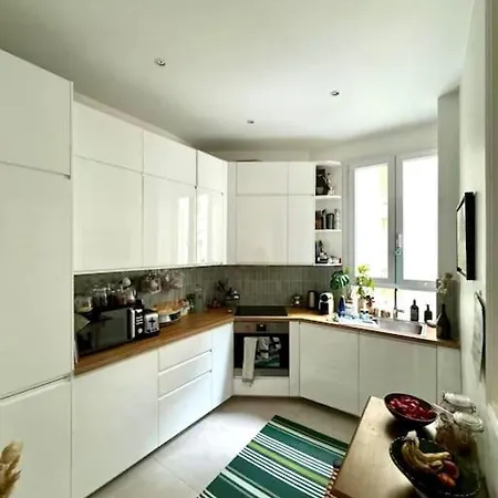Chic Apartment